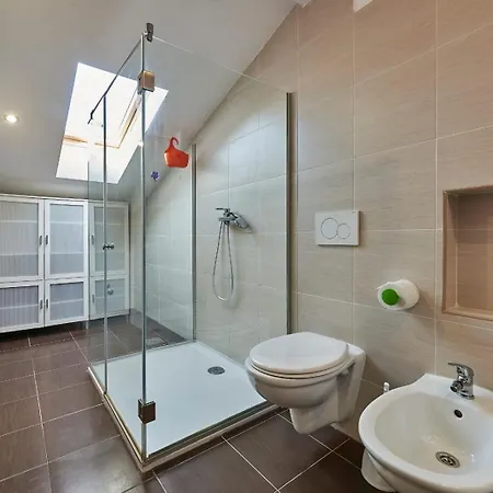 In With Terrace, Air Conditioning, Wifi, Washing Machine 4215-1 *
